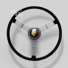 BLACK BANJO STEERING WHEEL WITH GOLD LADY HORN BUTTON WITH BOSS KIT